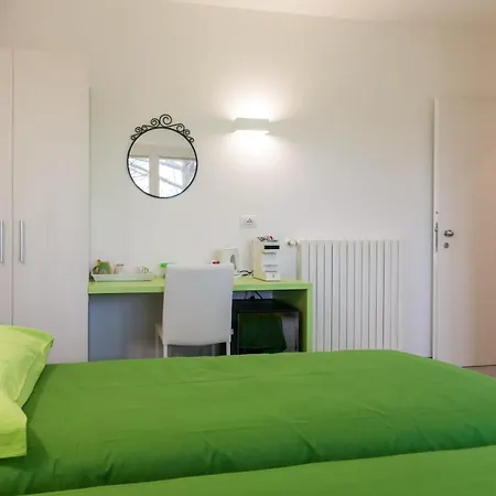 Casa de hóspedes Rose Canine 4*