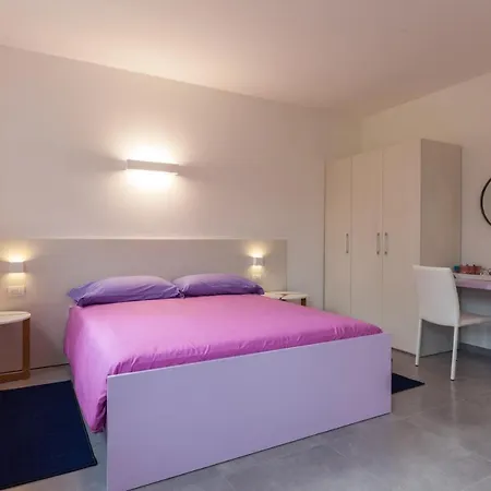 Rose Canine Casa de hóspedes 4*