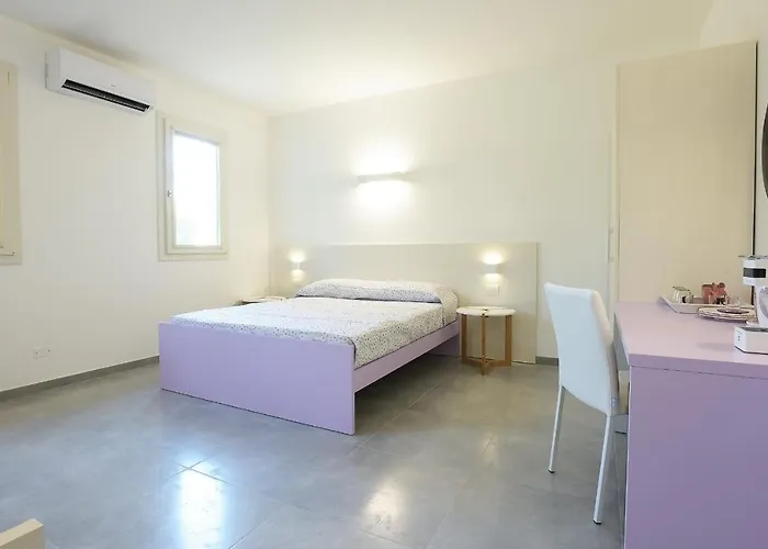 Rose Canine בית הארחה 4*