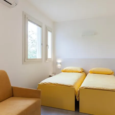 Πανσιόν Rose Canine