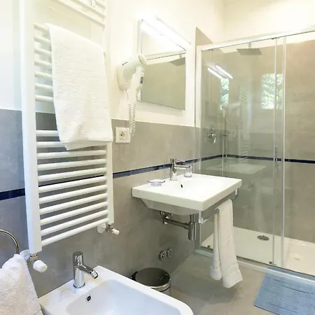 Rose Canine Cesenatico