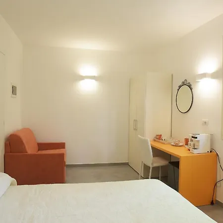 Rose Canine 4* Cesenatico