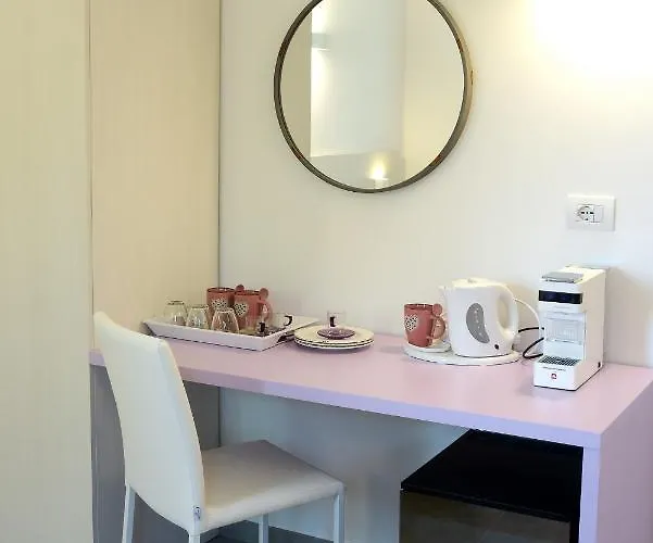 Rose Canine 4* Cesenatico