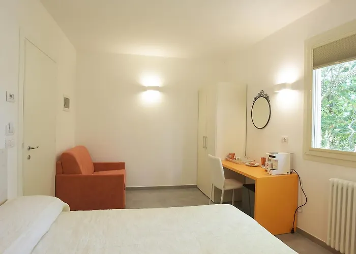 Rose Canine 4* Cesenatico